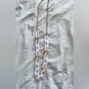 White and gold chain necklace with stones